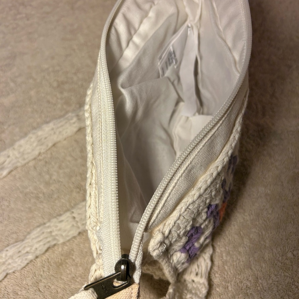 Roxy Cream and Purple Crossbody Bag - Picture 6 of 6
